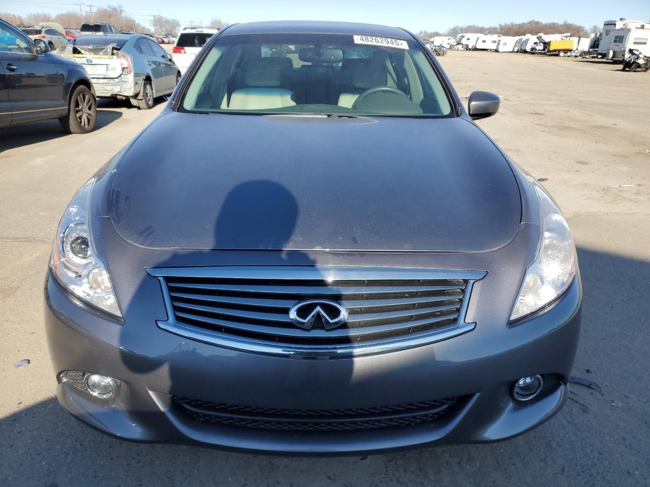 2011 INFINITI G37 BASE - Image 5