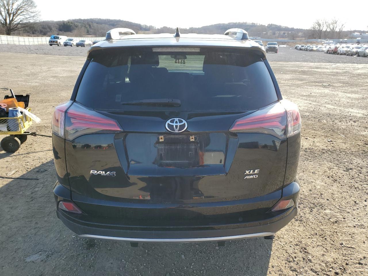 2018 TOYOTA RAV4 ADVEN - Image 6