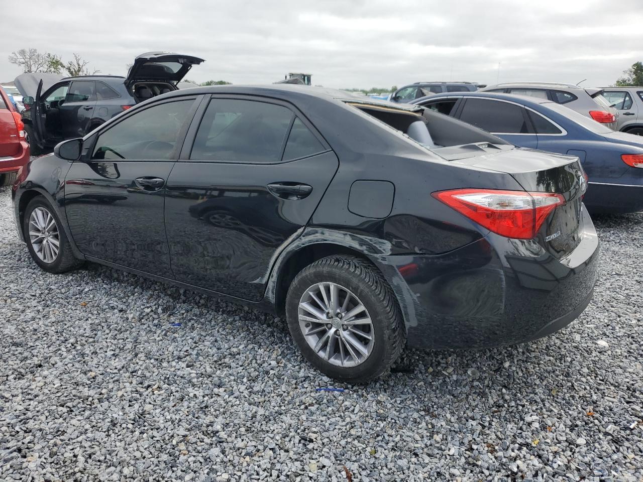 2015 TOYOTA COROLLA L - Image 2