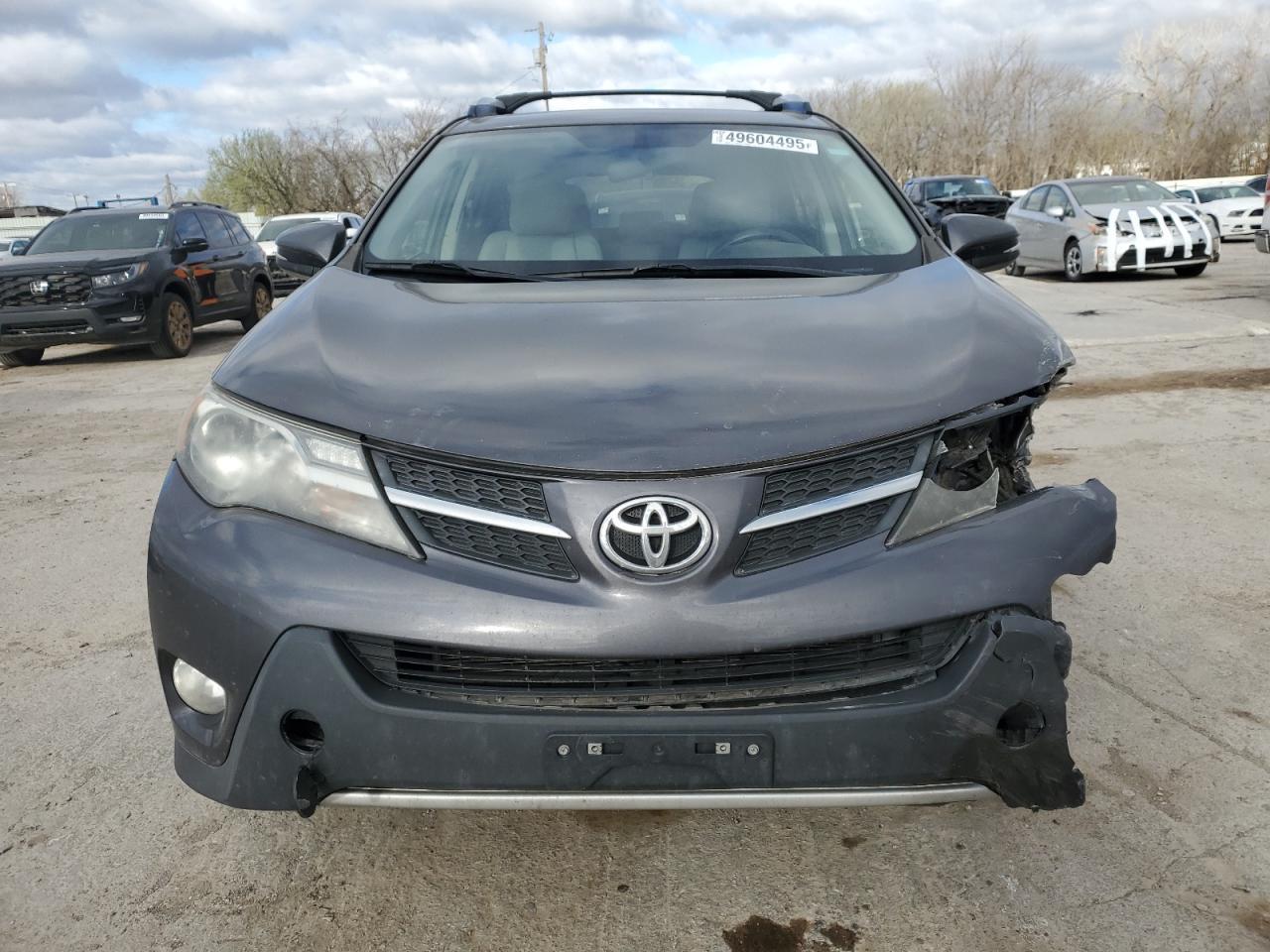 2015 TOYOTA RAV4 XLE - Фото 5
