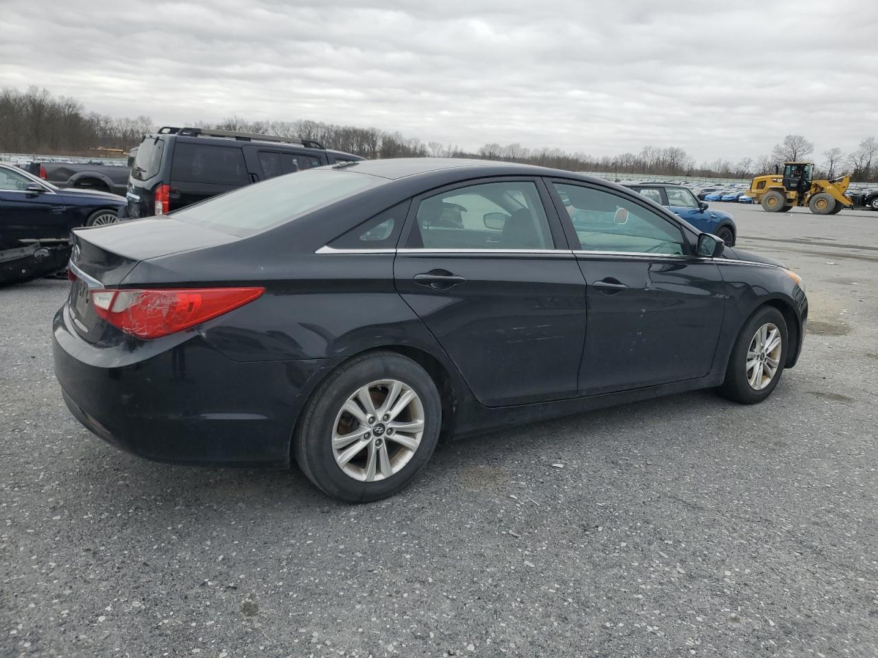 2013 HYUNDAI SONATA GLS - Фото 3