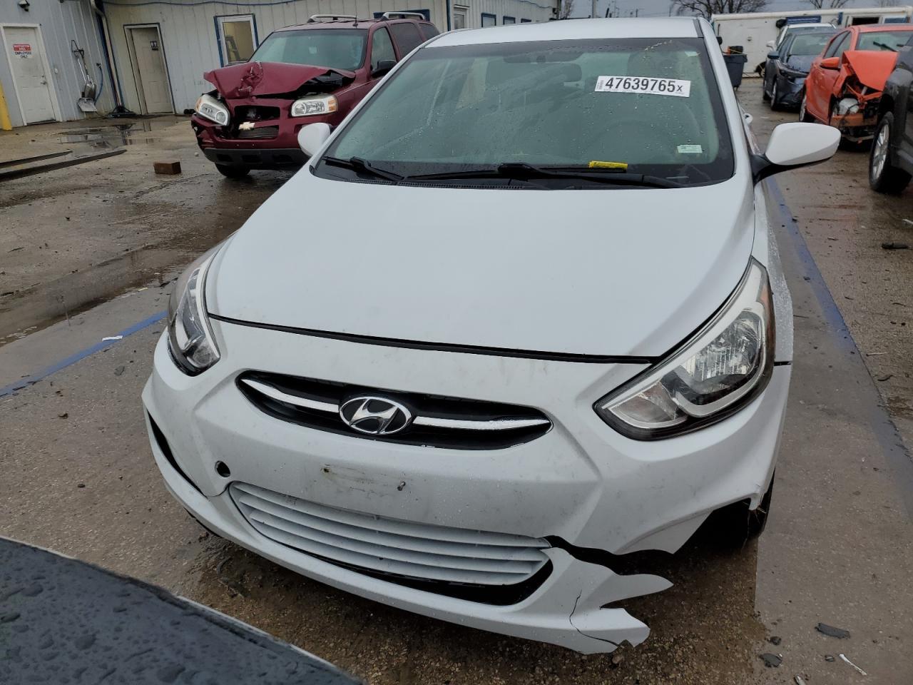 2017 HYUNDAI ACCENT SE - Image 5