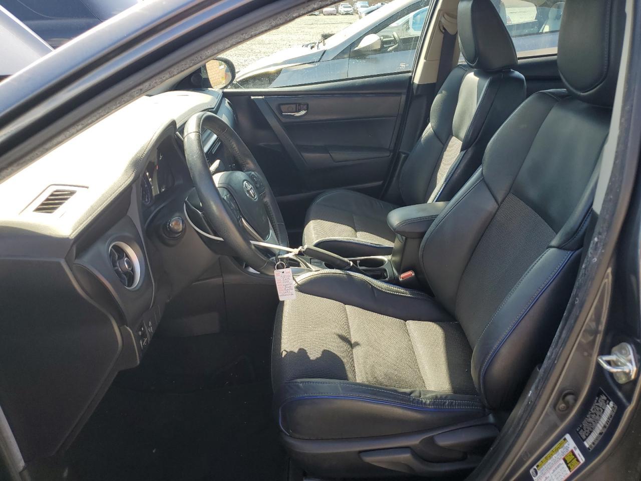 2019 TOYOTA COROLLA L - Фото 7