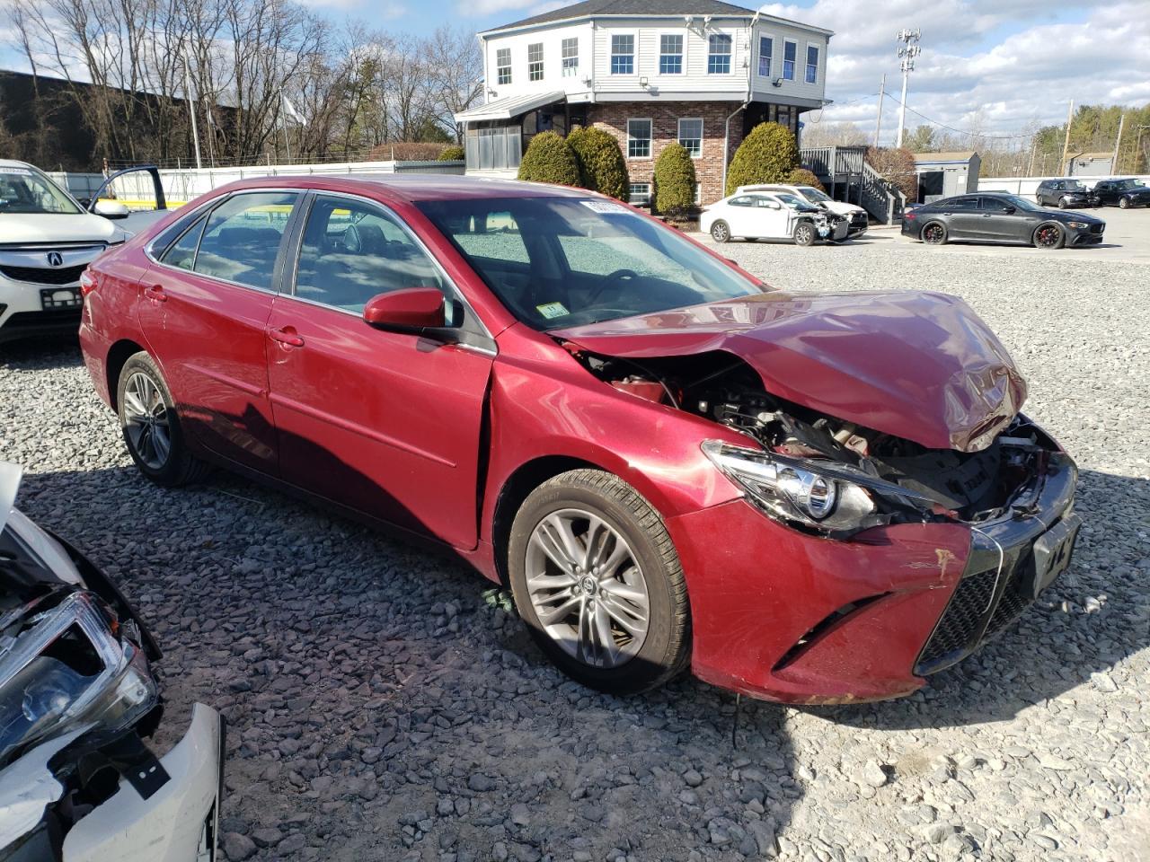 2016 TOYOTA CAMRY LE - Фото 4