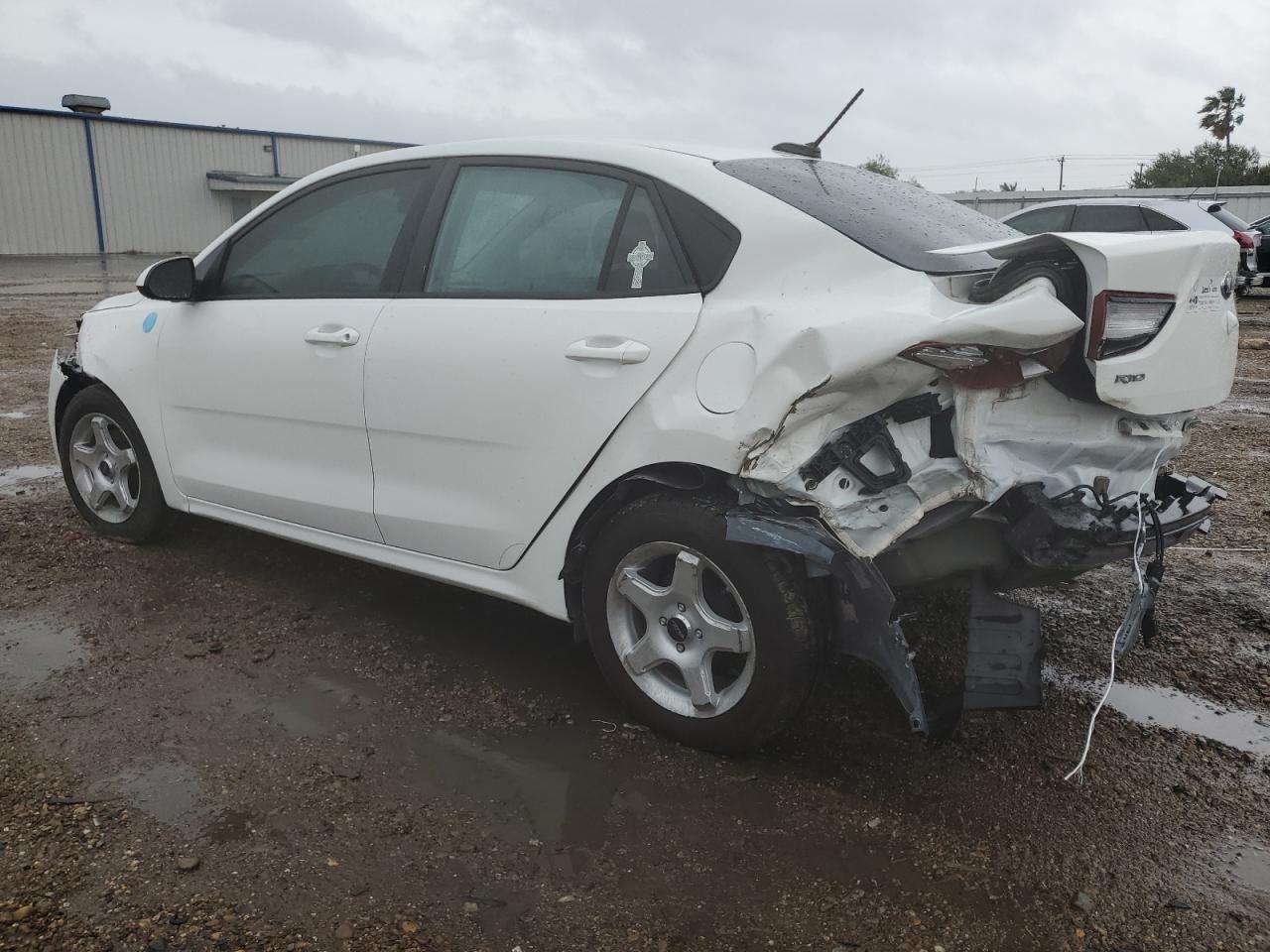 2020 KIA RIO LX - Фото 2