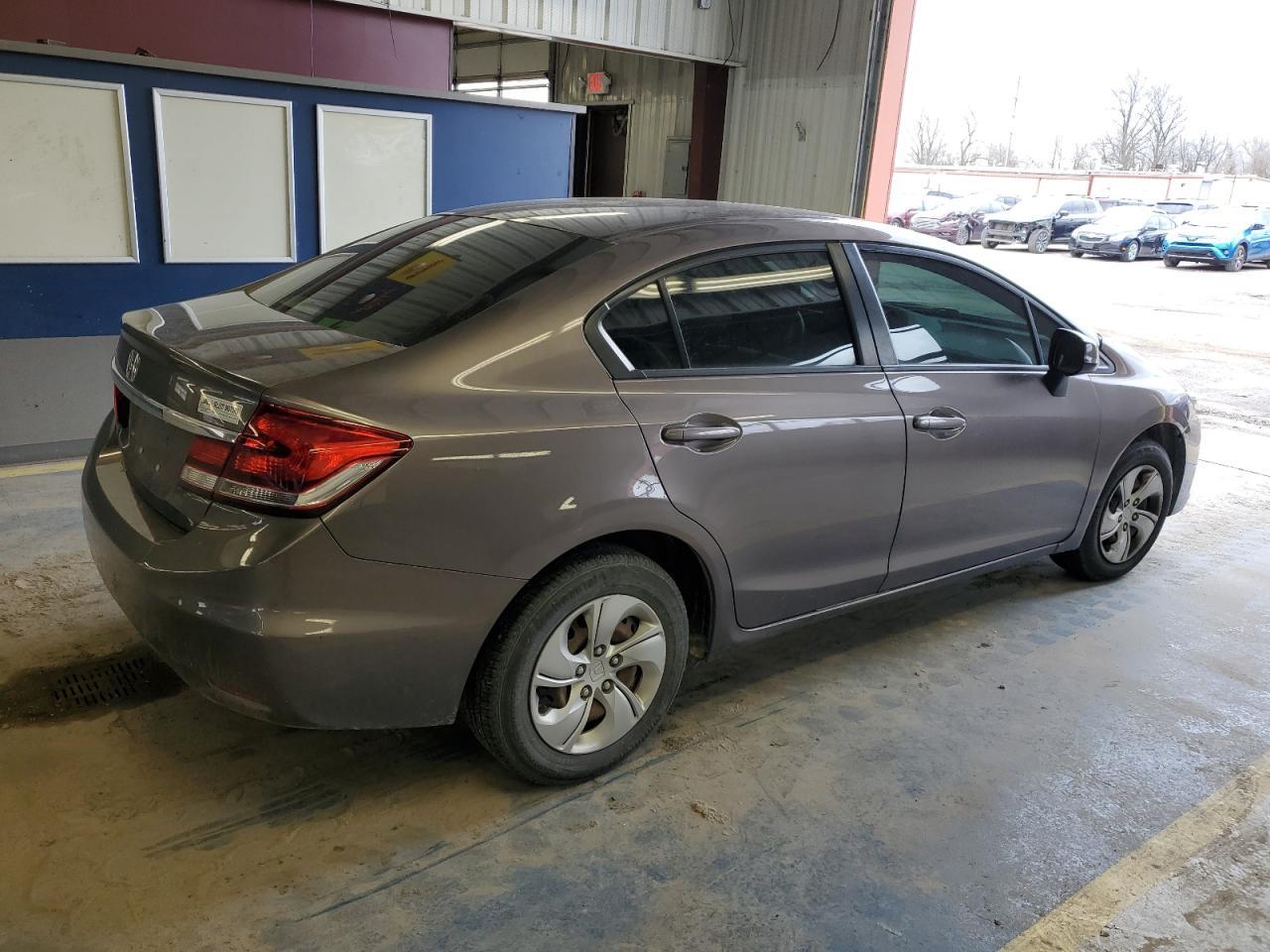 2013 HONDA CIVIC LX - Фото 3
