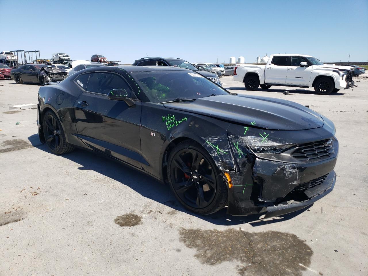 2019 CHEVROLET CAMARO LS - Фото 4