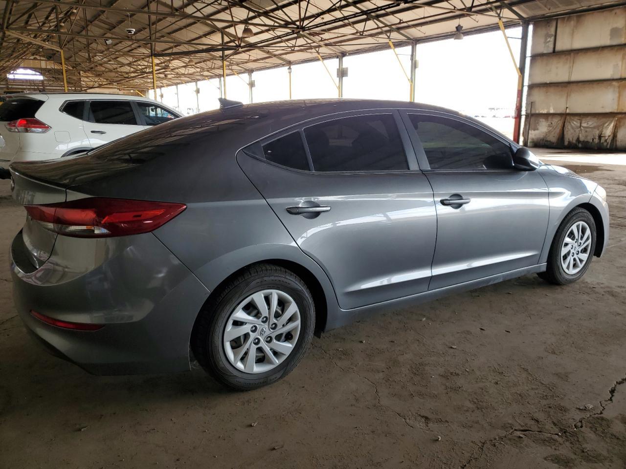 2018 HYUNDAI ELANTRA SE - Image 3