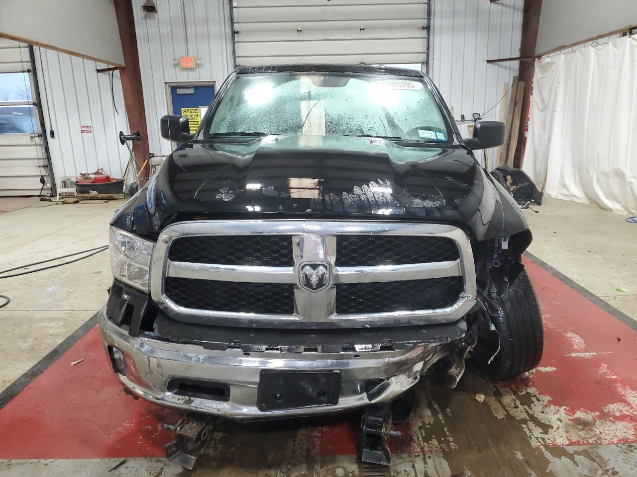2019 RAM 1500 CLASS - Фото 5