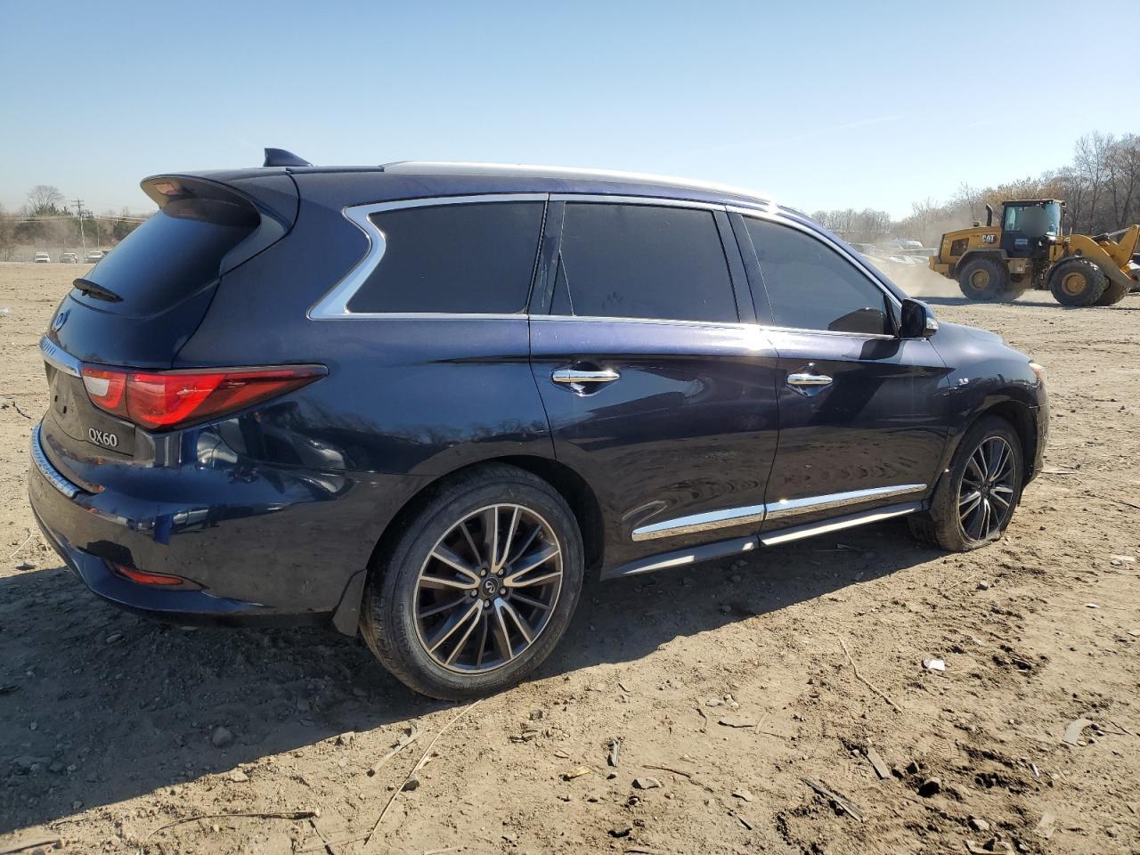 2016 INFINITI QX60 - Image 3