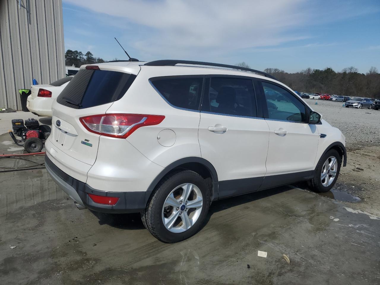 2014 FORD ESCAPE SE - Image 3