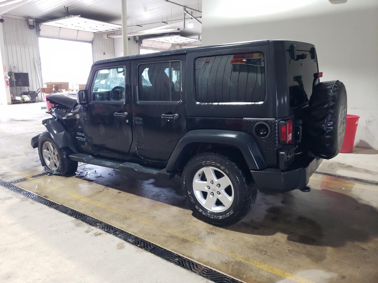2015 JEEP WRANGLER U - Фото 2