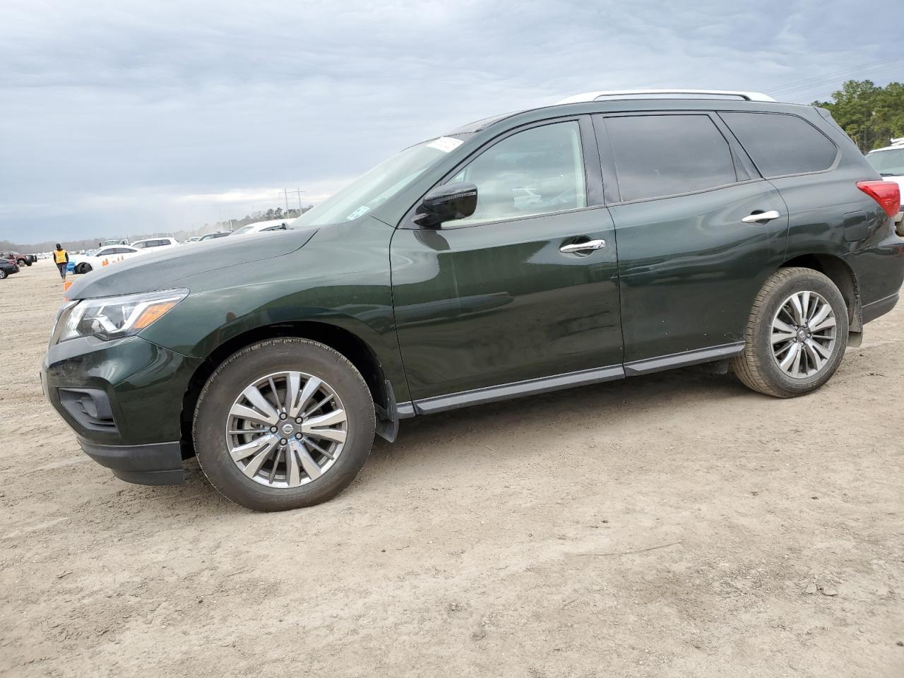 2018 NISSAN PATHFINDER