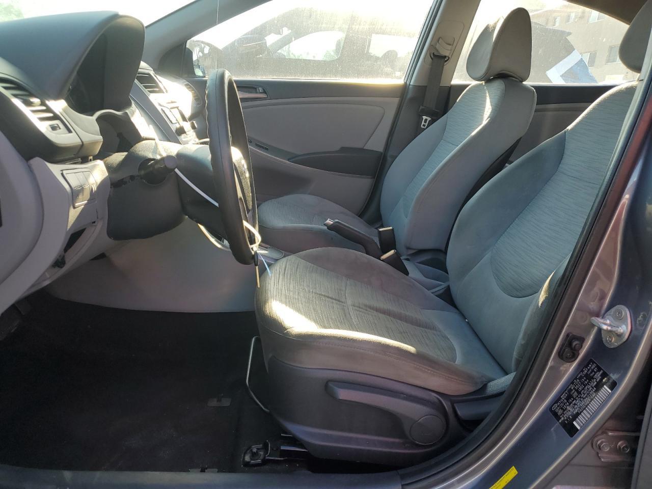 2017 HYUNDAI ACCENT SE - Image 7