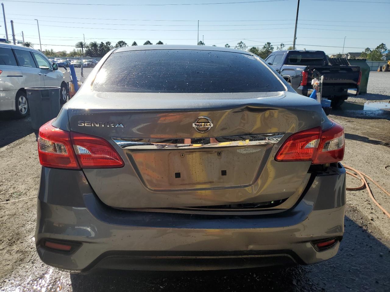 2017 NISSAN SENTRA S - Image 6