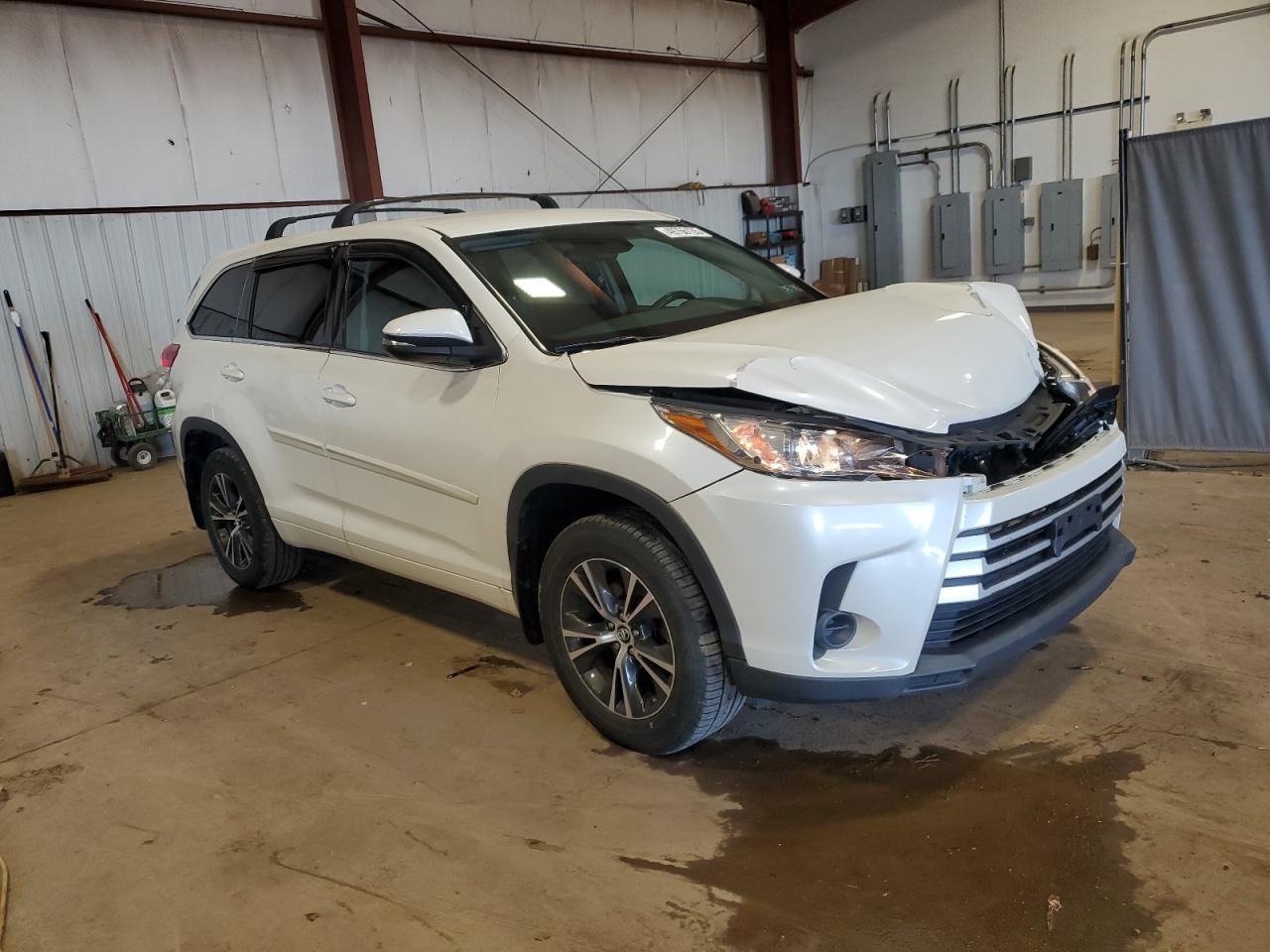 2018 TOYOTA HIGHLANDER - Image 4