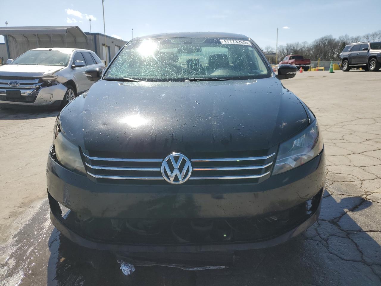 2013 VOLKSWAGEN PASSAT SE - Image 5