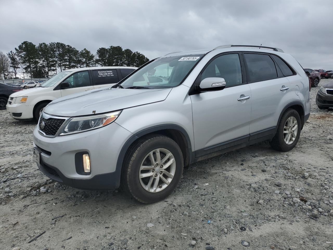 2015 KIA SORENTO LX