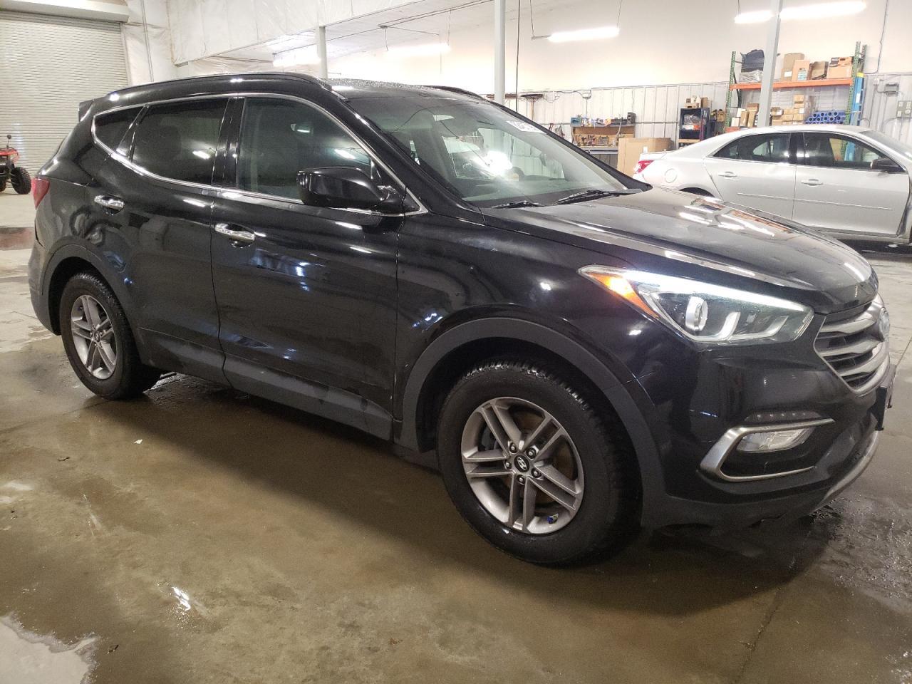 2017 HYUNDAI SANTA FE S - Image 4