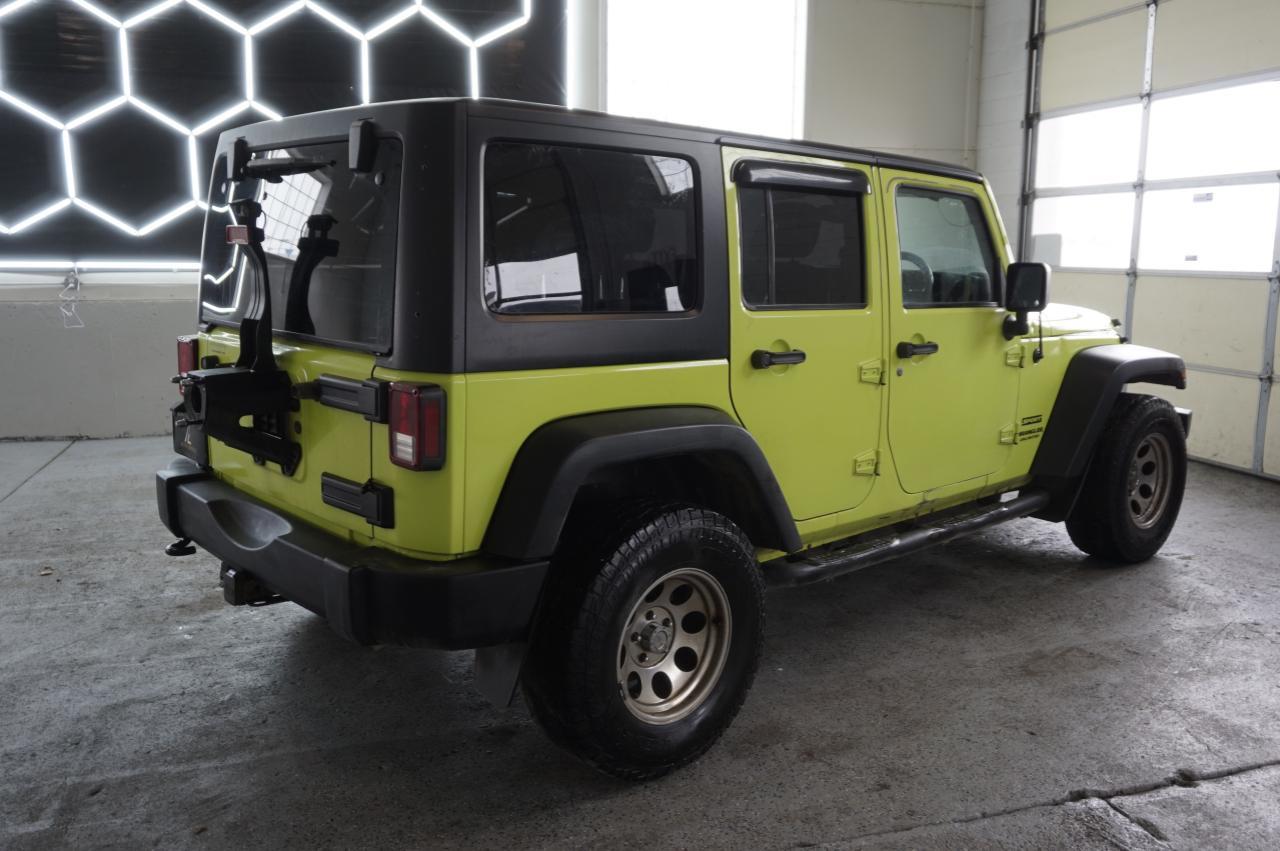 2017 JEEP WRANGLER U - Image 3