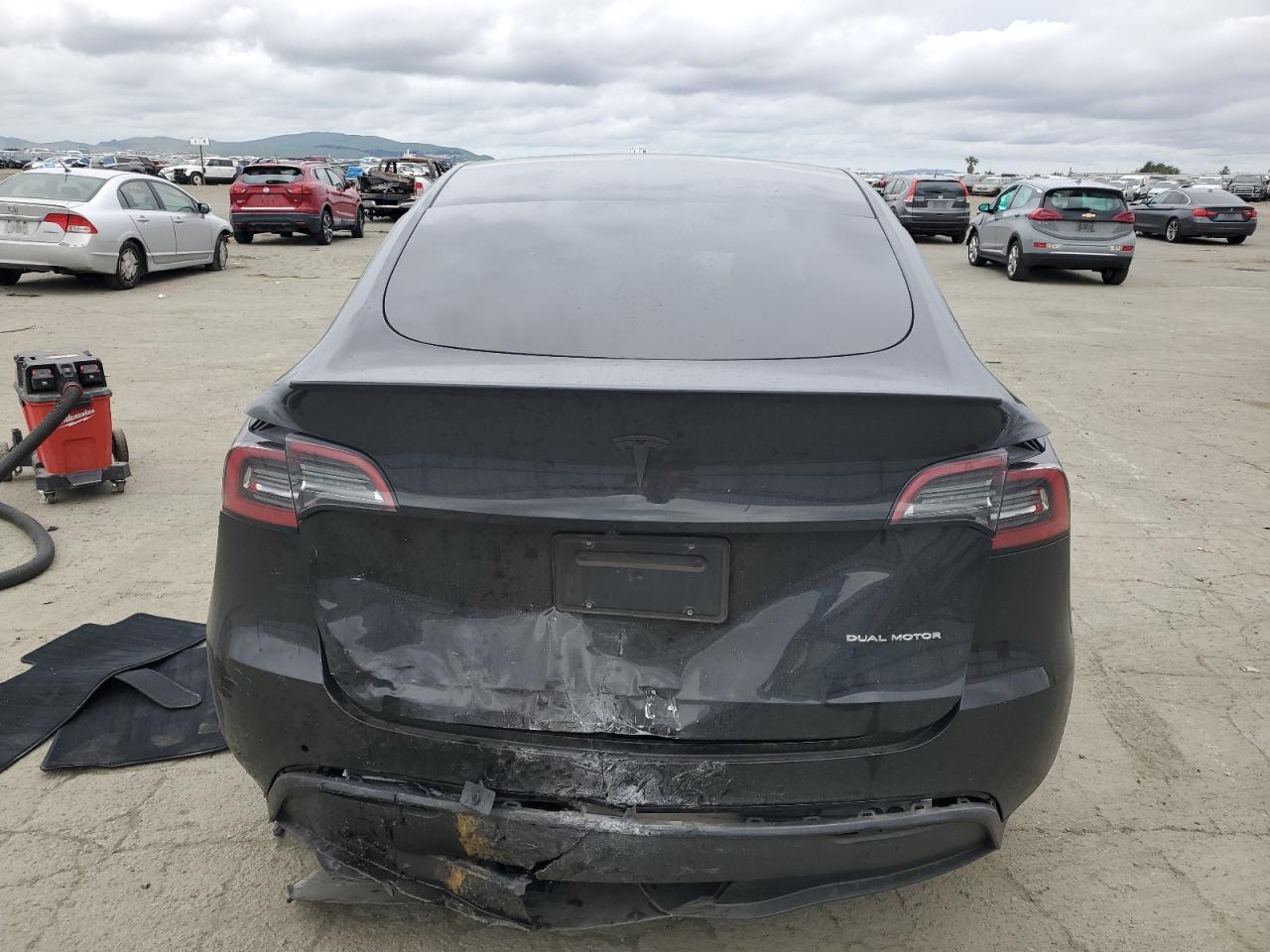 2022 TESLA MODEL Y - Image 6