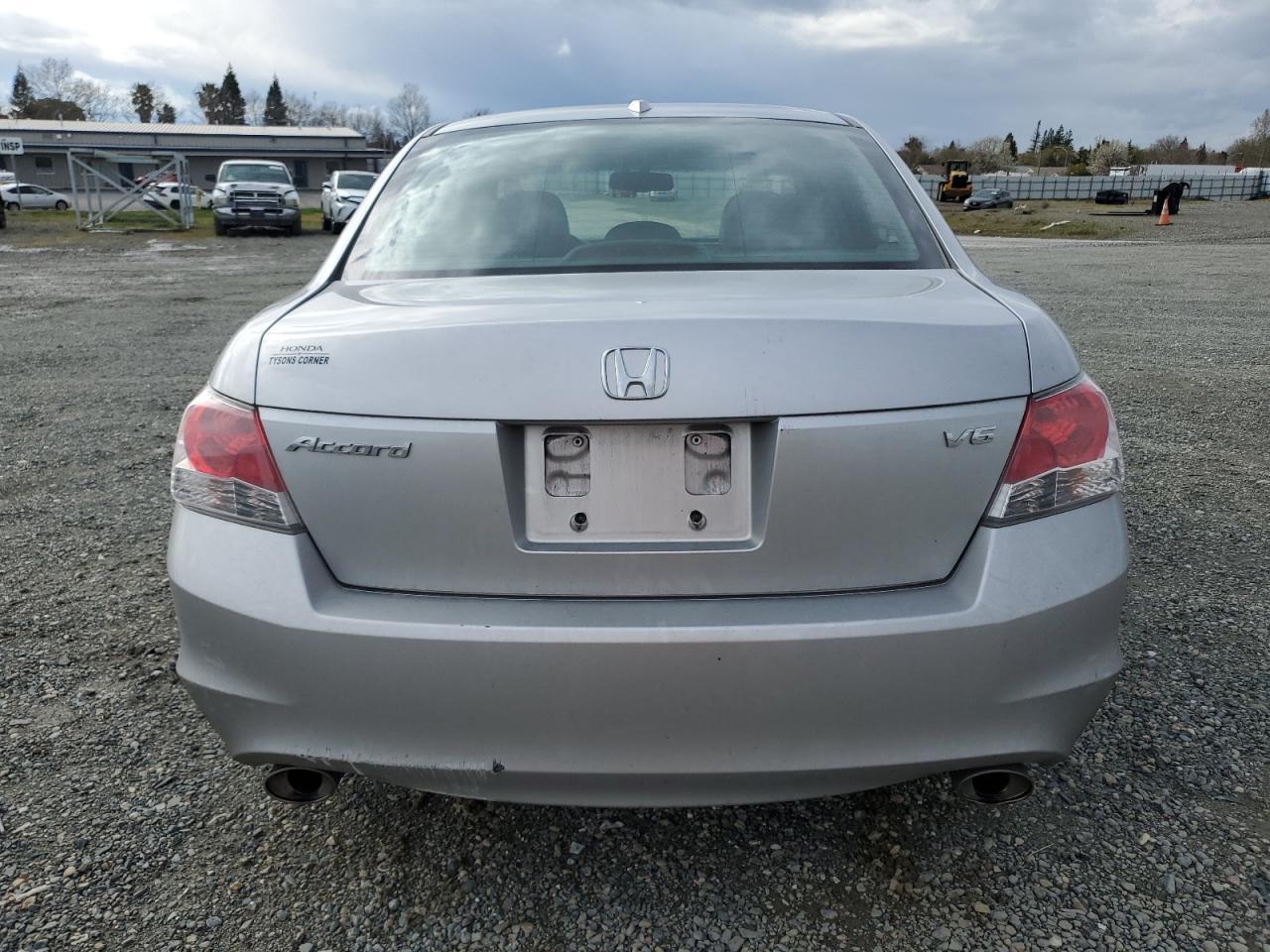 2010 HONDA ACCORD EXL - Image 6