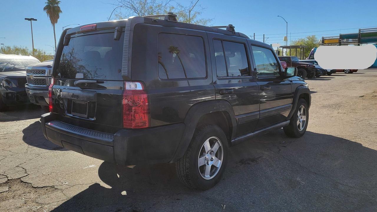 2010 JEEP COMMANDER - Image 4