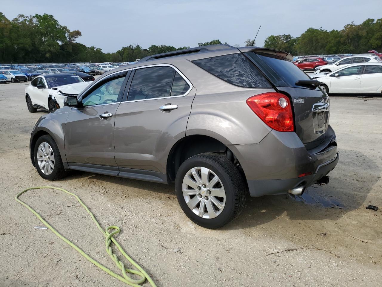 2011 CHEVROLET EQUINOX LT - Фото 2