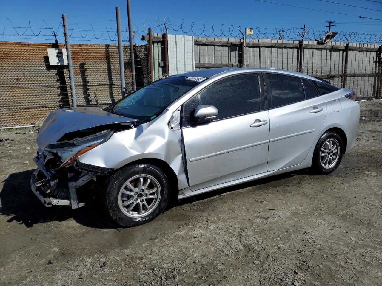2018 TOYOTA PRIUS