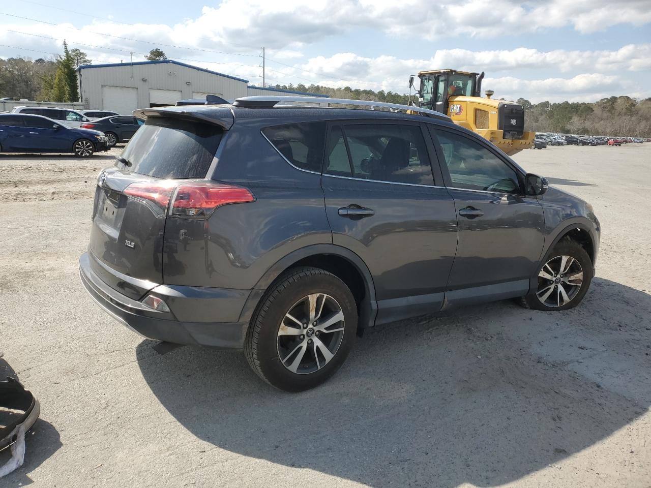 2016 TOYOTA RAV4 XLE - Фото 3