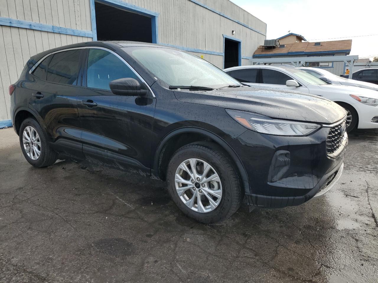 2023 FORD ESCAPE ACT - Image 4