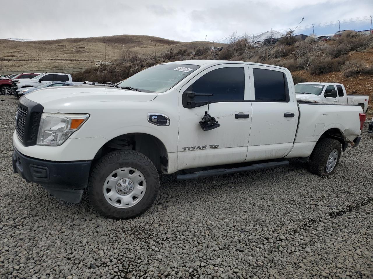 2017 NISSAN TITAN XD S