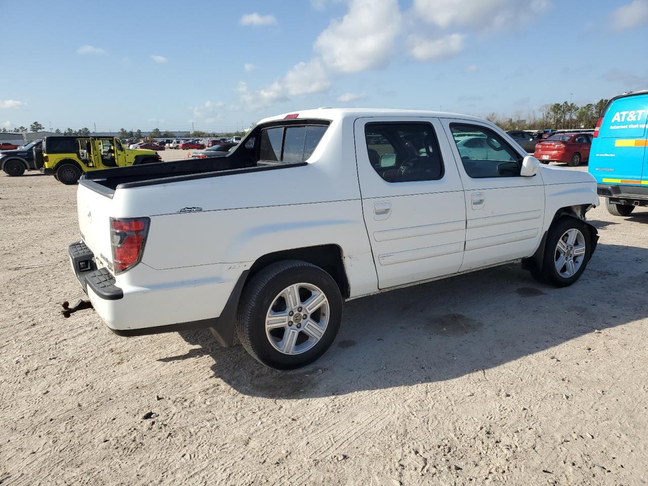 2013 HONDA RIDGELINE - Image 3
