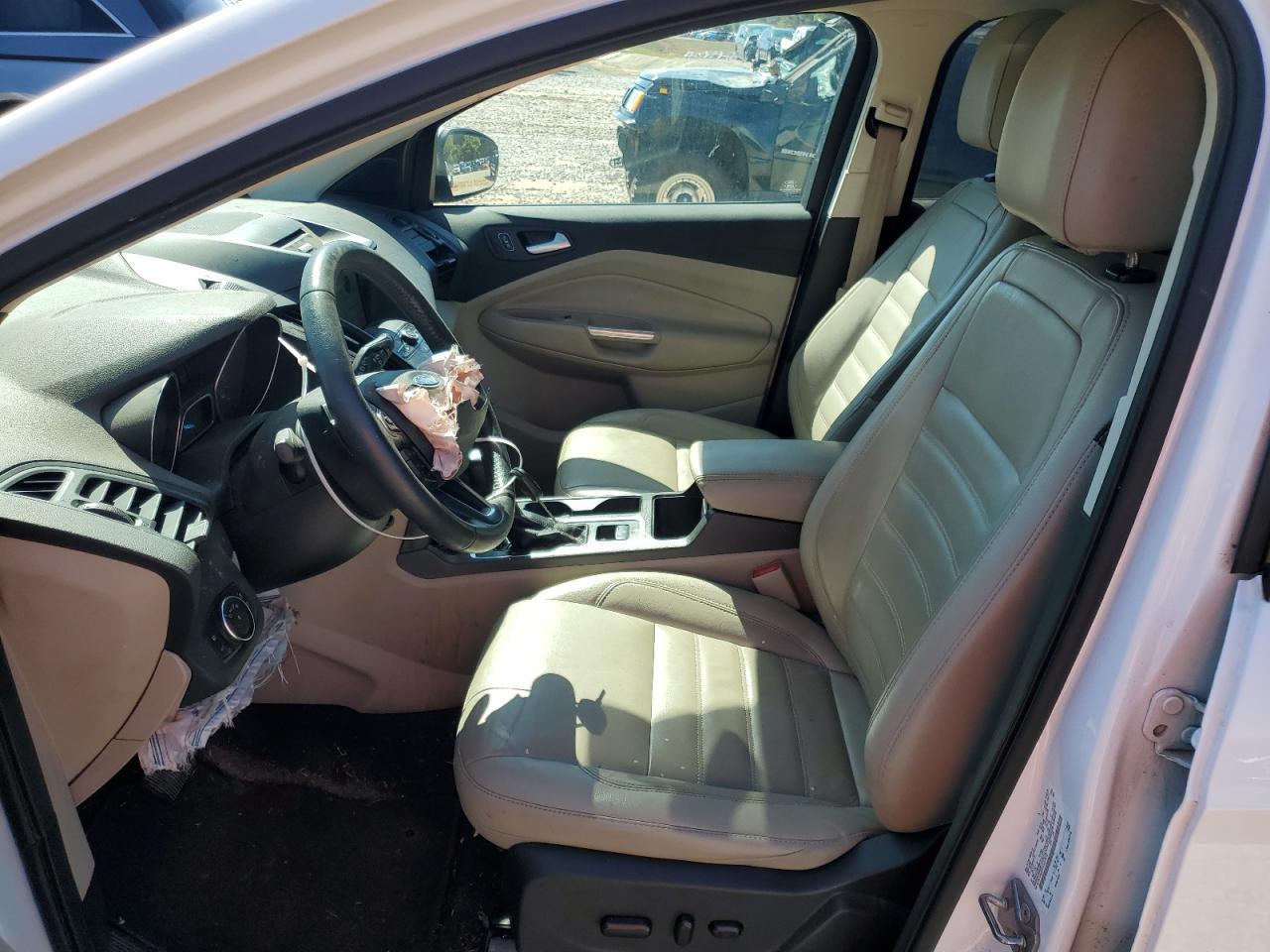 2017 FORD ESCAPE SE - Image 7