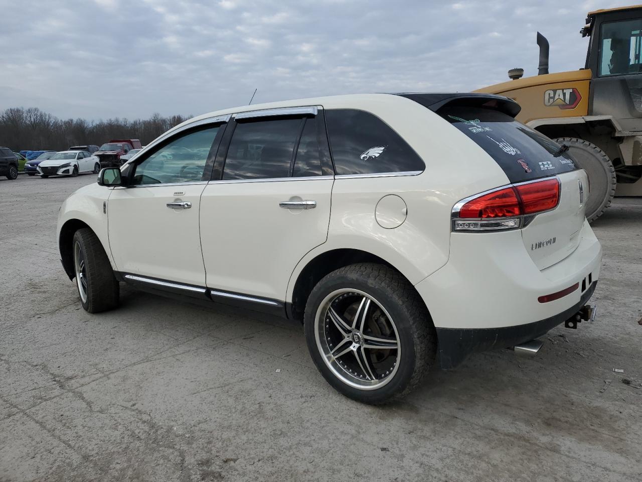 2013 LINCOLN MKX - Image 2
