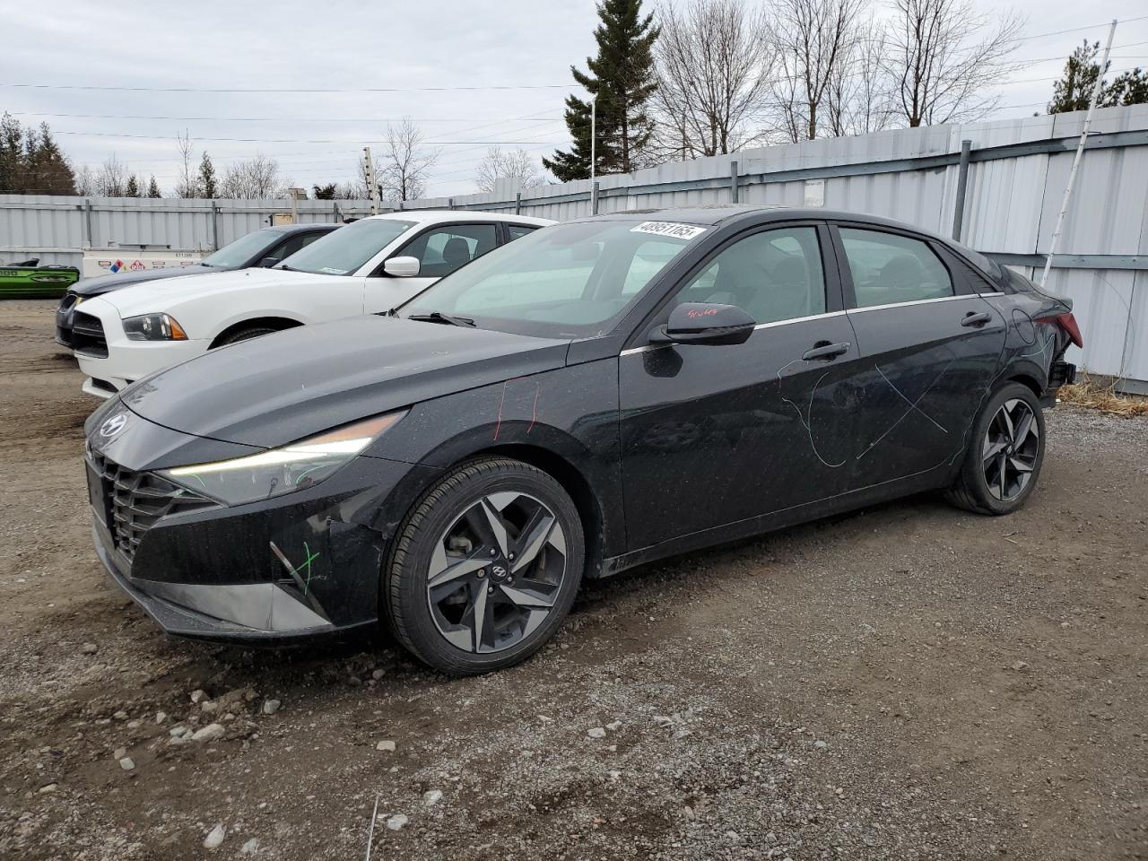 2022 HYUNDAI ELANTRA SE