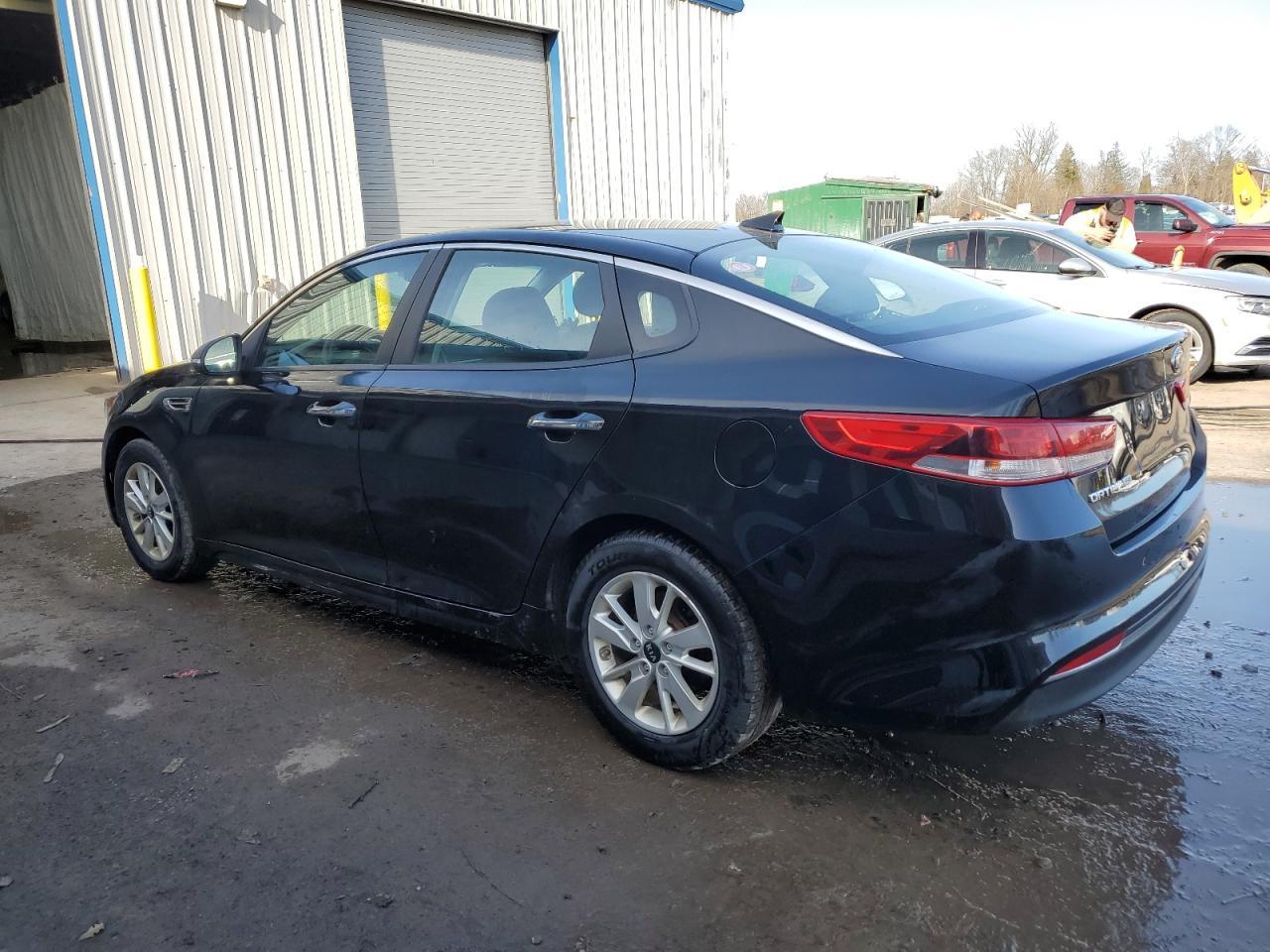 2016 KIA OPTIMA LX - Фото 2