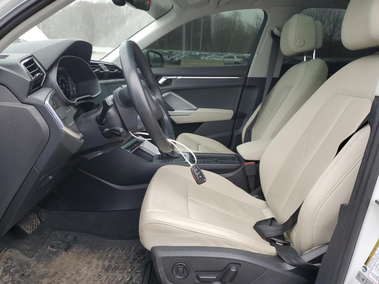 2021 AUDI Q3 PREMIUM - Image 7