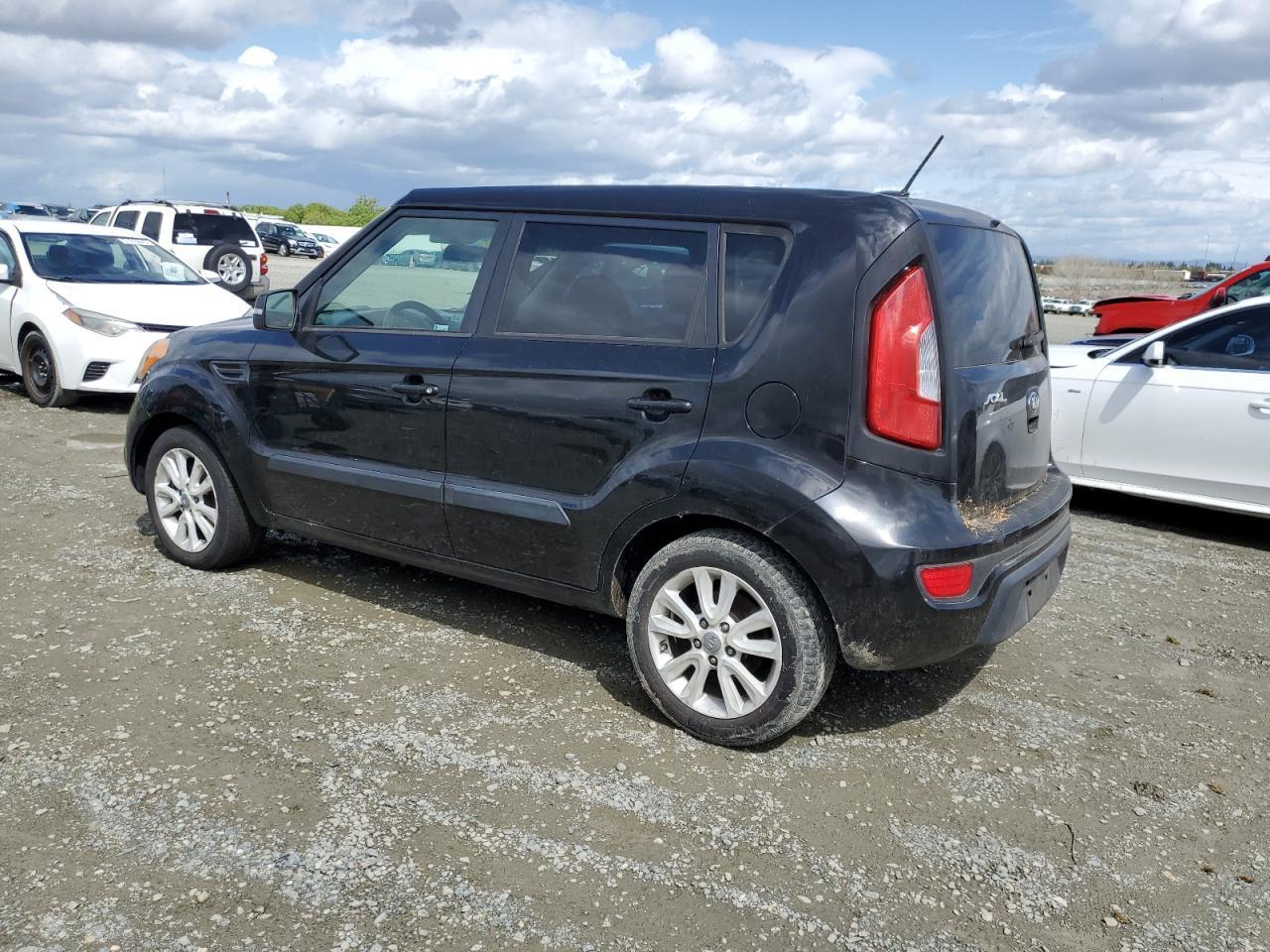 2013 KIA SOUL + - Image 2