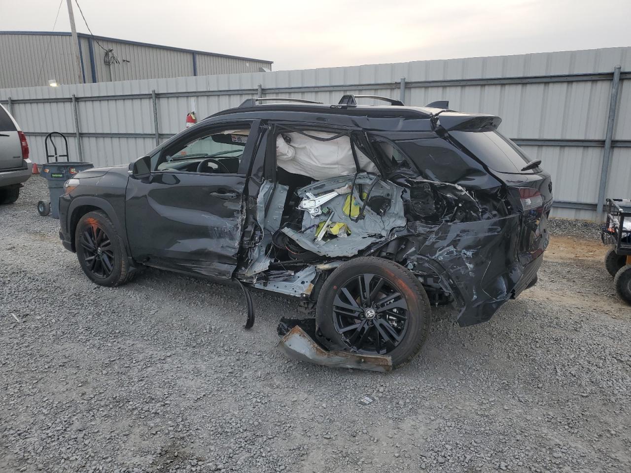 2024 TOYOTA COROLLA CR - Фото 2