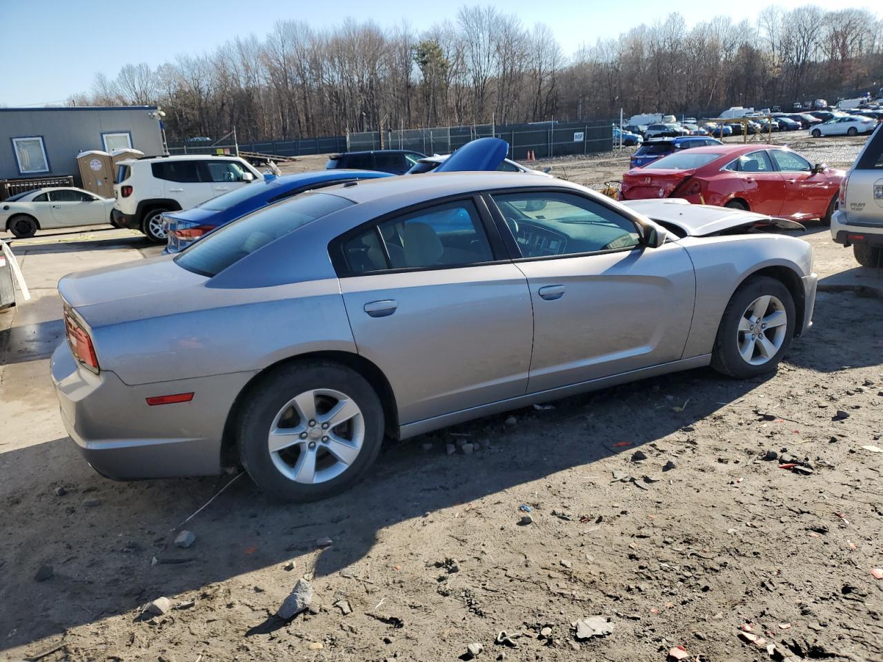 2013 DODGE CHARGER SE - Image 3