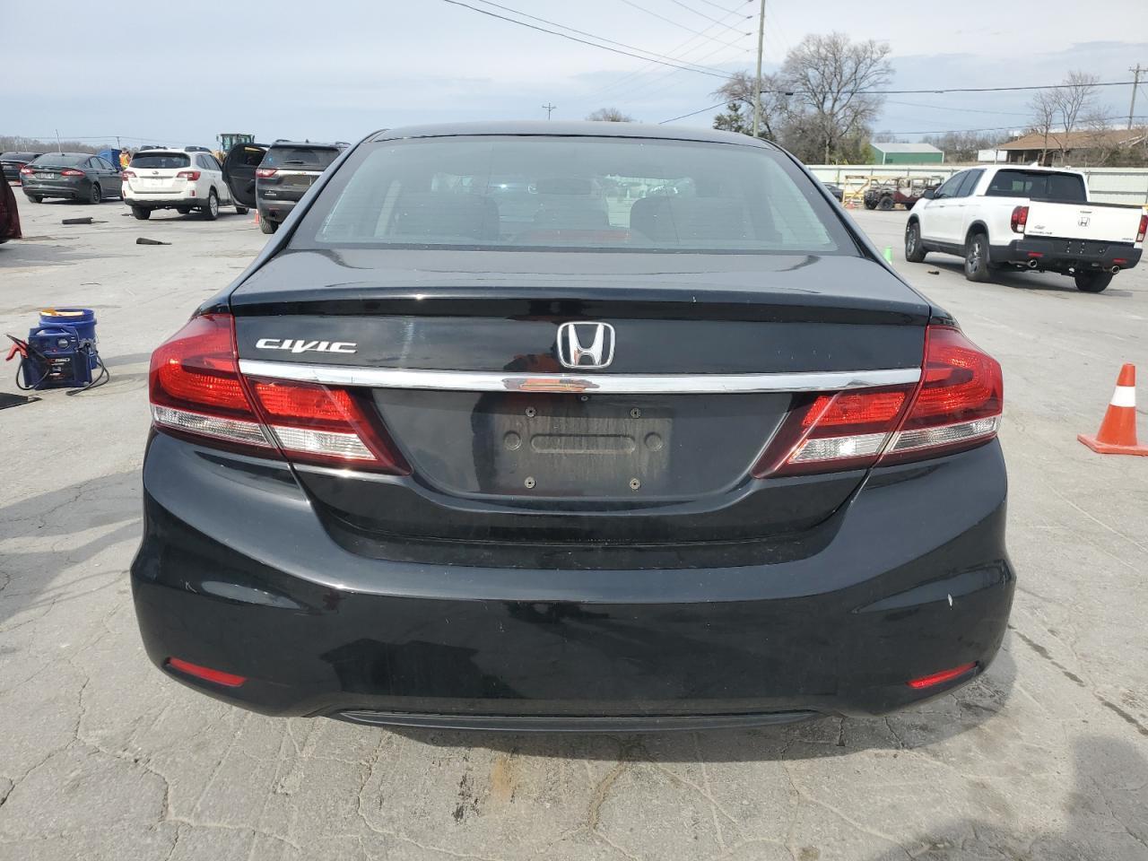 2013 HONDA CIVIC LX - Фото 6