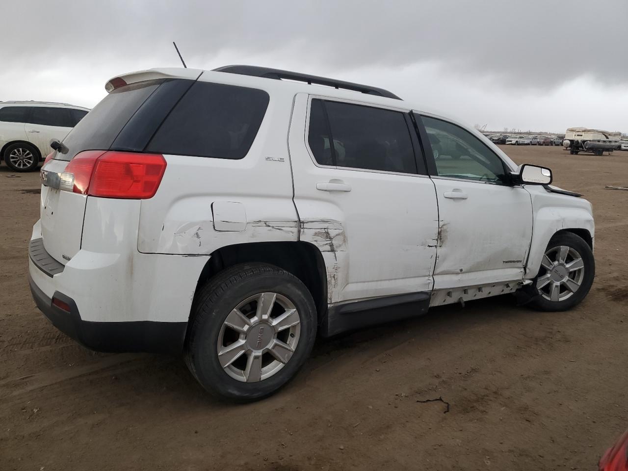 2013 GMC TERRAIN SL - Фото 3