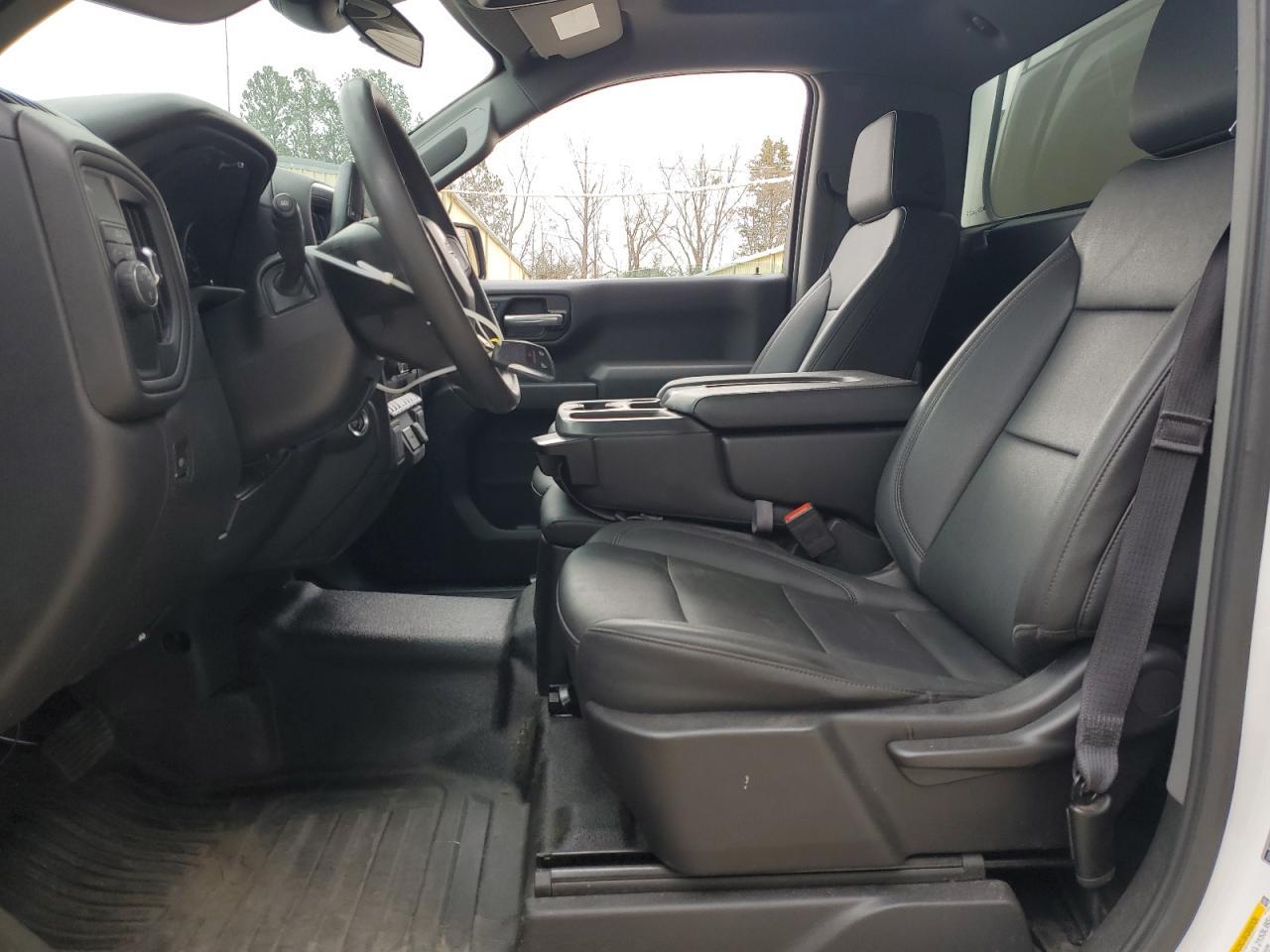 2023 CHEVROLET SILVERADO - Фото 7