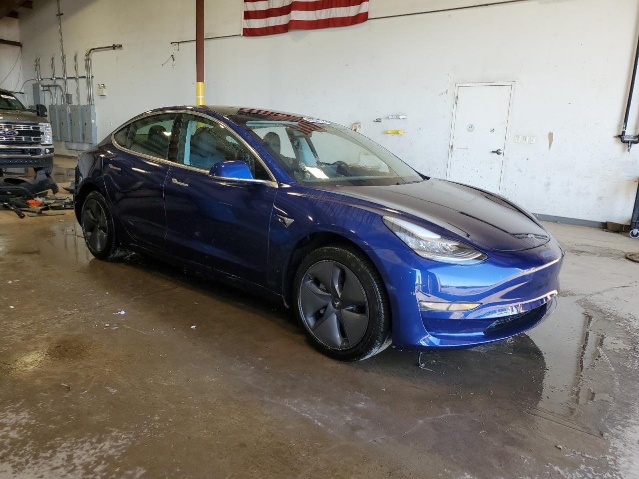 2019 TESLA MODEL 3 - Image 4
