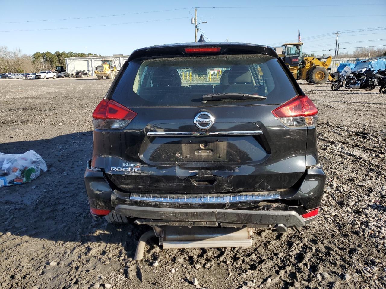 2018 NISSAN ROGUE S - Image 6