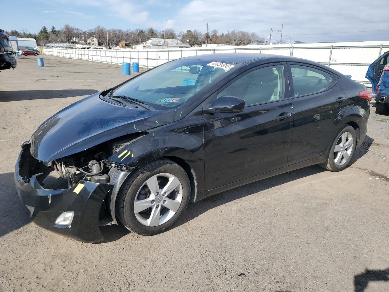2013 HYUNDAI ELANTRA GL