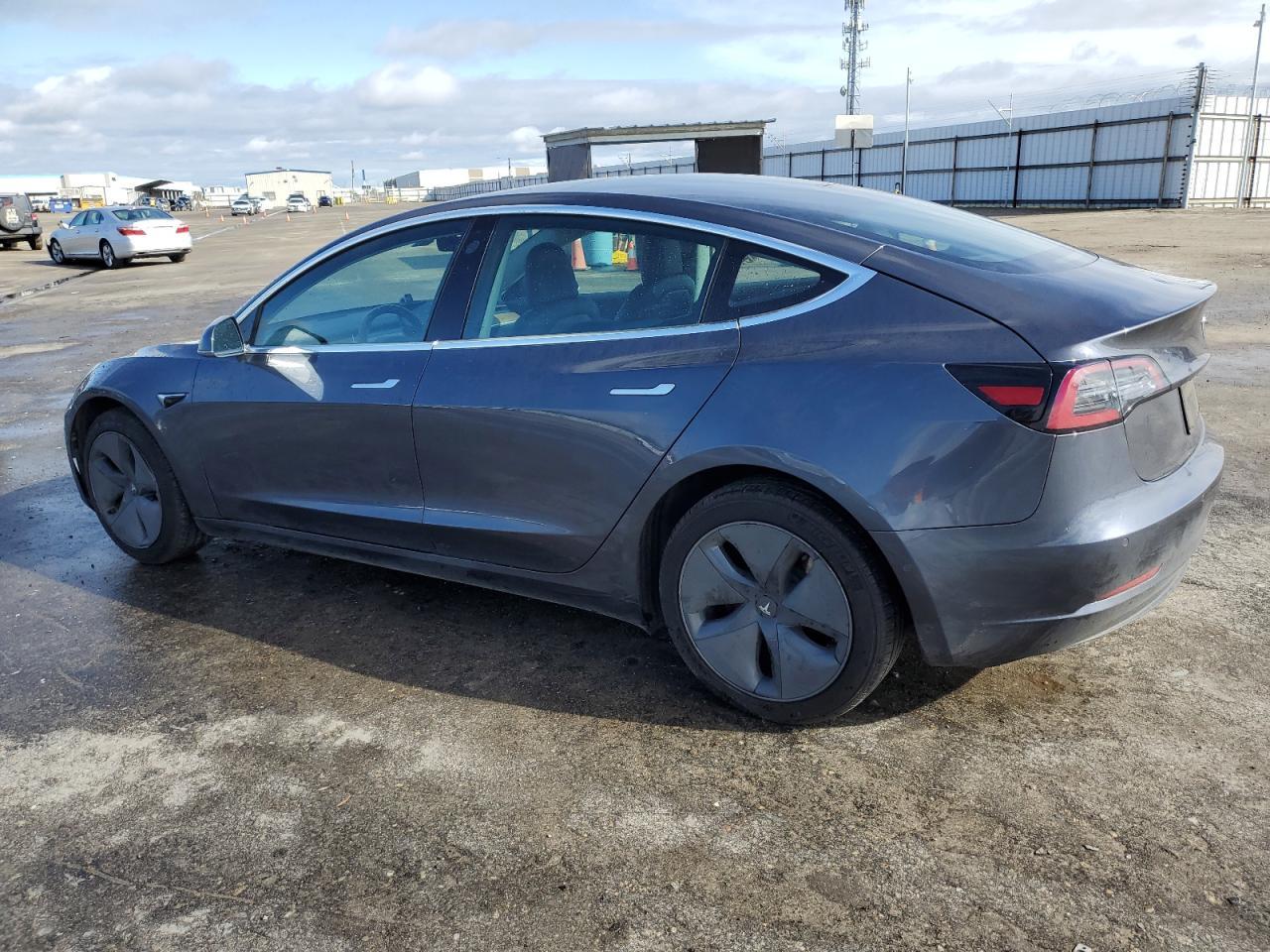2019 TESLA MODEL 3 - Фото 2