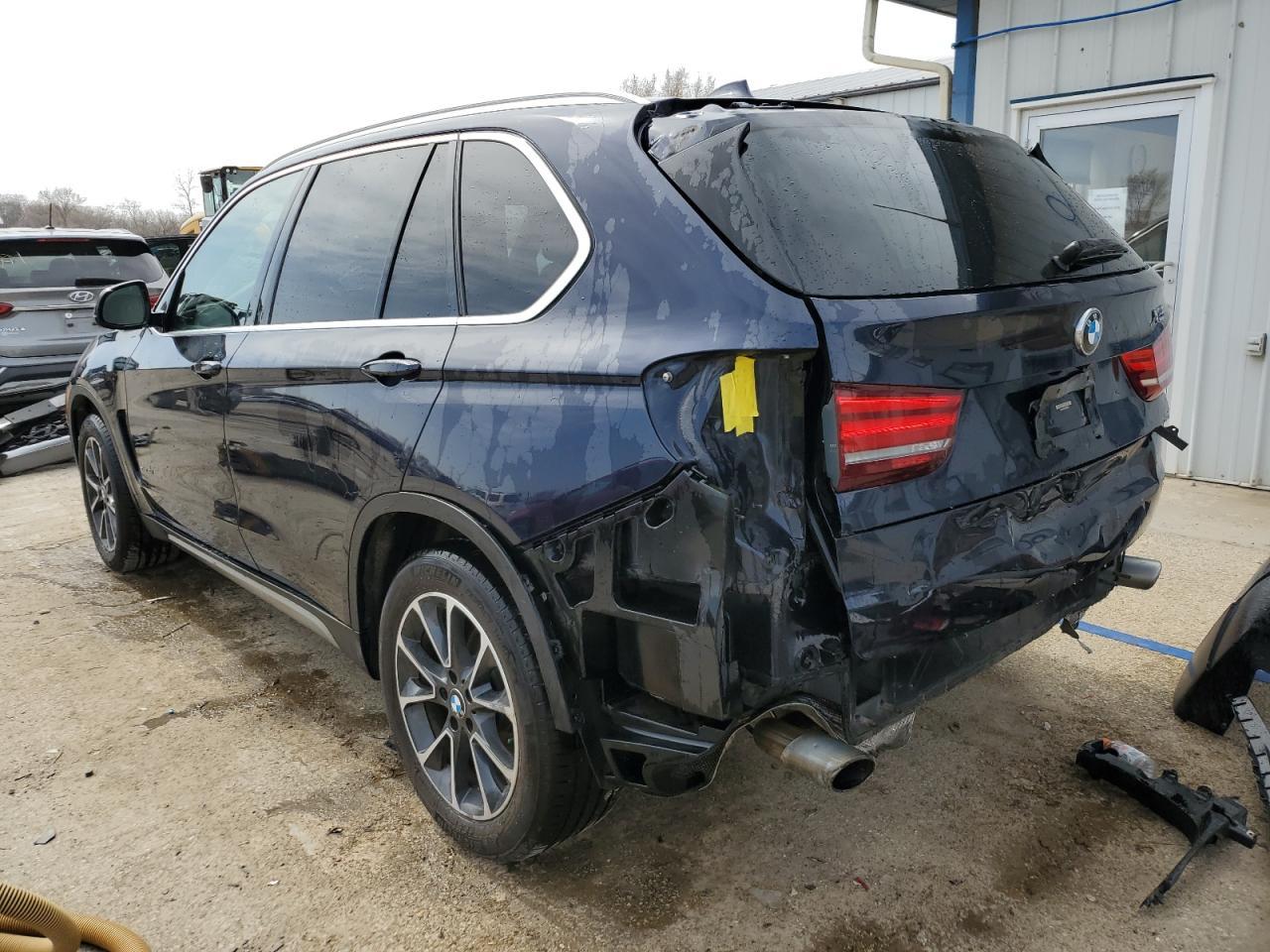 2017 BMW X5 XDRIVE3 - Фото 2