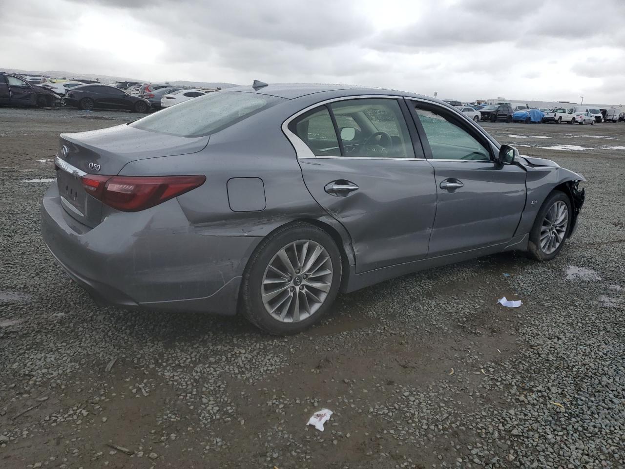 2018 INFINITI Q50 LUXE - Фото 3